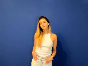 KathrinKaukola  live sex cam