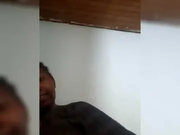 Miacharme  live sex cam