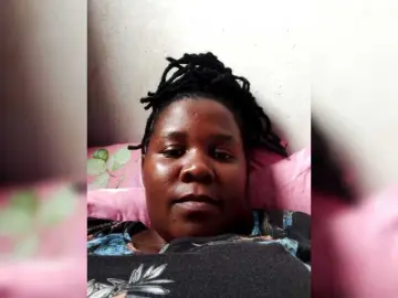Quive  live sex cam