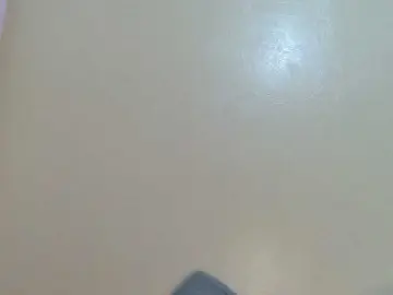 Slutty-rihh  live sex cam