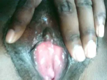 Tonyah1  live sex cam