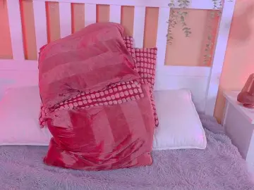 Kendalmiller  live sex cam