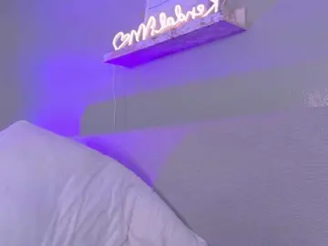 Kendalmiller  live sex cam