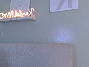 Kendalmiller  live sex cam