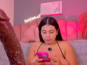 Kendalmiller  live sex cam