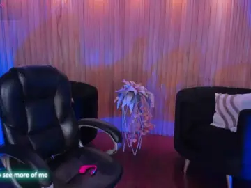 NickyLawson  live sex cam
