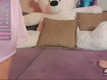 Rosalinelov  live sex cam