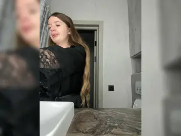 Rosalinelov  live sex cam