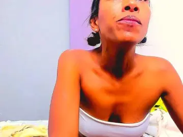 Bitch-naughty  live sex cam