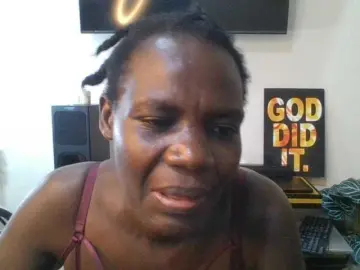 Blaqqueen1  live sex cam
