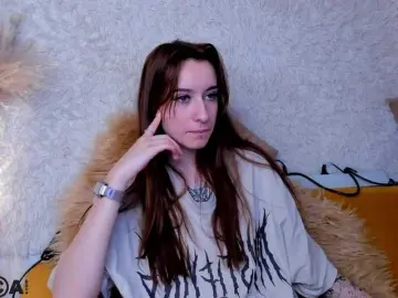 Hi-Karu  live sex cam