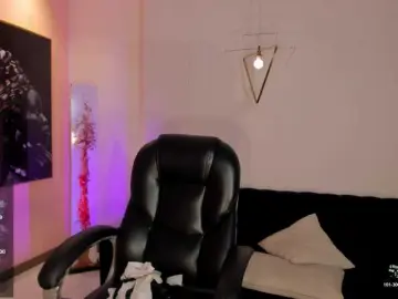 NataliaGaret  live sex cam