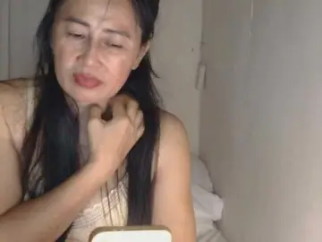Pretty09  live sex cam