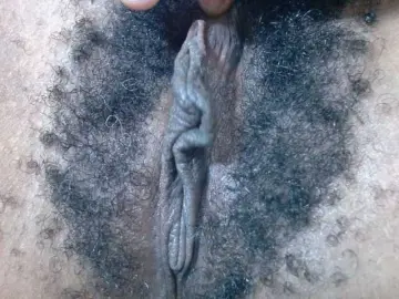 Skinybitchx  live sex cam