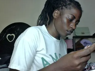 Slutybitch1  live sex cam