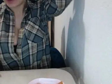 VelvetSin8  live sex cam