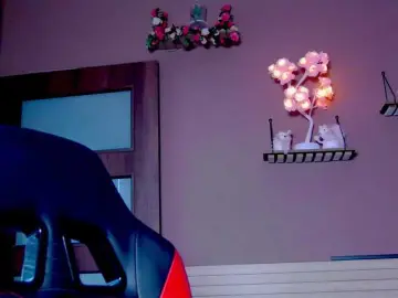 Karo131324  live sex cam