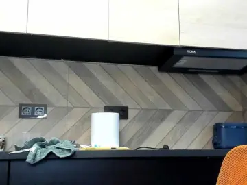 Karo131324  live sex cam