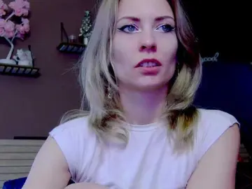 Karo131324  live sex cam