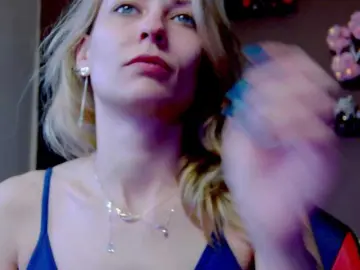 Karo131324  live sex cam