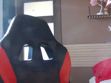 Karo131324  live sex cam