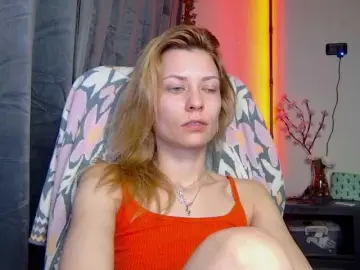 Karo131324  live sex cam