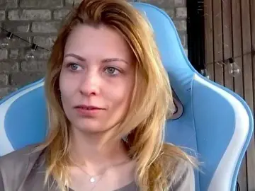 Karo131324  live sex cam