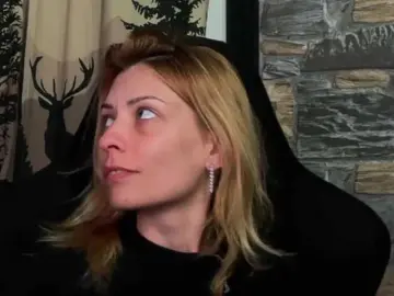 Karo131324  live sex cam