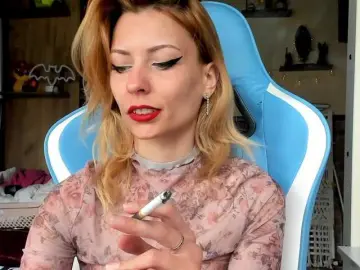 Karo131324  live sex cam