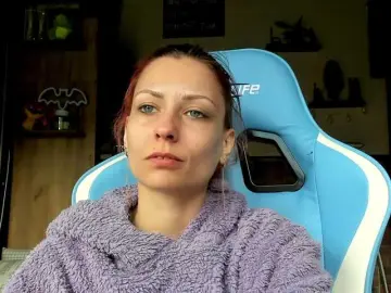 Karo131324  live sex cam