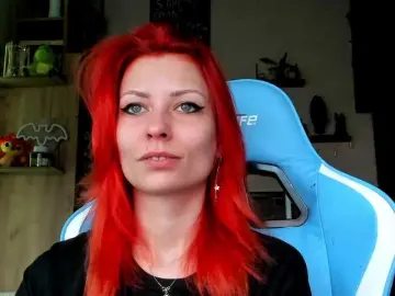 Karo131324  live sex cam