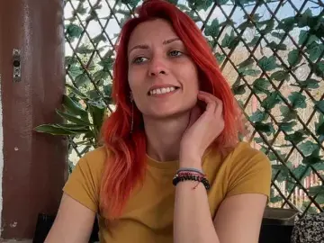 Karo131324  live sex cam