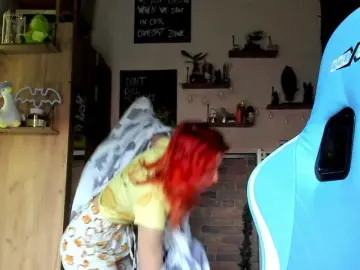 Karo131324  live sex cam