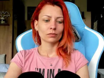 Karo131324  live sex cam