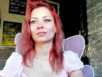 Karo131324  live sex cam
