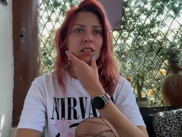 Karo131324  live sex cam