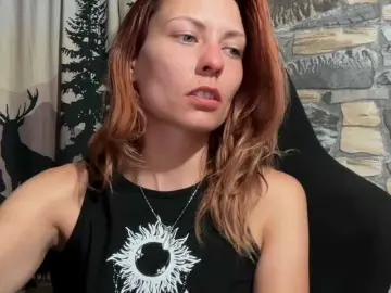 Karo131324  live sex cam