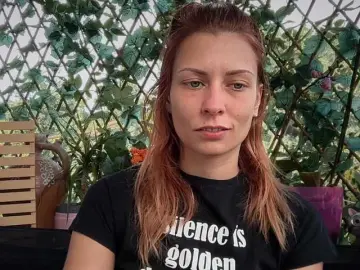 Karo131324  live sex cam