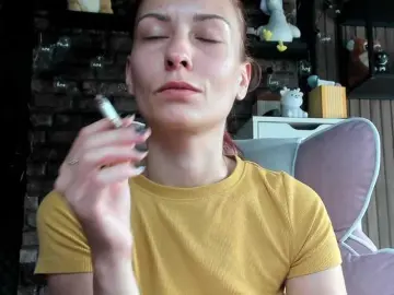 Karo131324  live sex cam