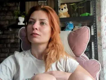Karo131324  live sex cam