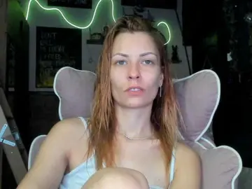 Karo131324  live sex cam