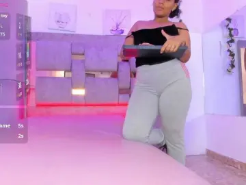 Sofia-larson  live sex cam