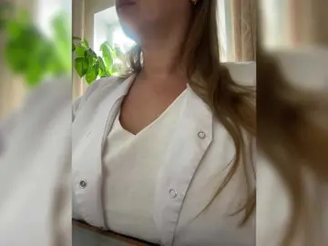 -Jolly-  live sex cam