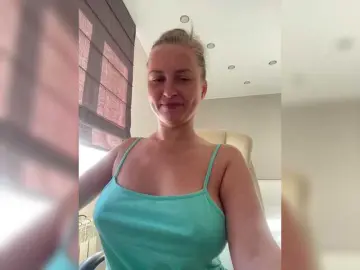 -Jolly-  live sex cam