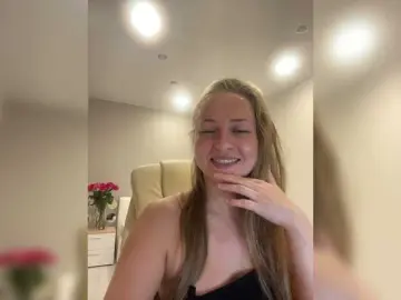 -Jolly-  live sex cam