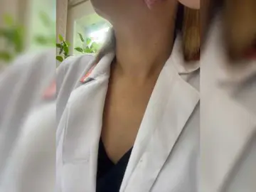 -Jolly-  live sex cam