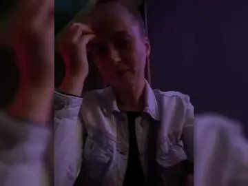 -Jolly-  live sex cam