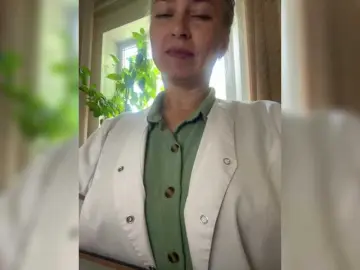 -Jolly-  live sex cam