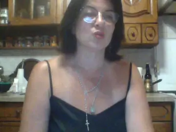Fiona7  live sex cam