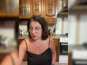 Fiona7  live sex cam